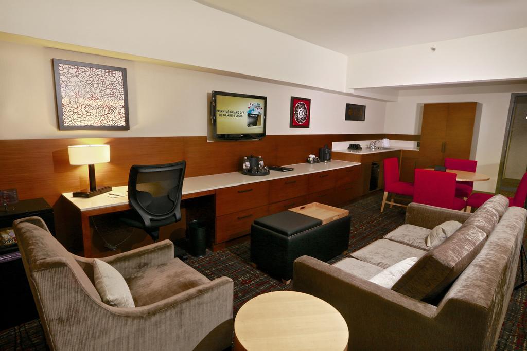 Hotel Hard Rock & Casino Tulsa 4*